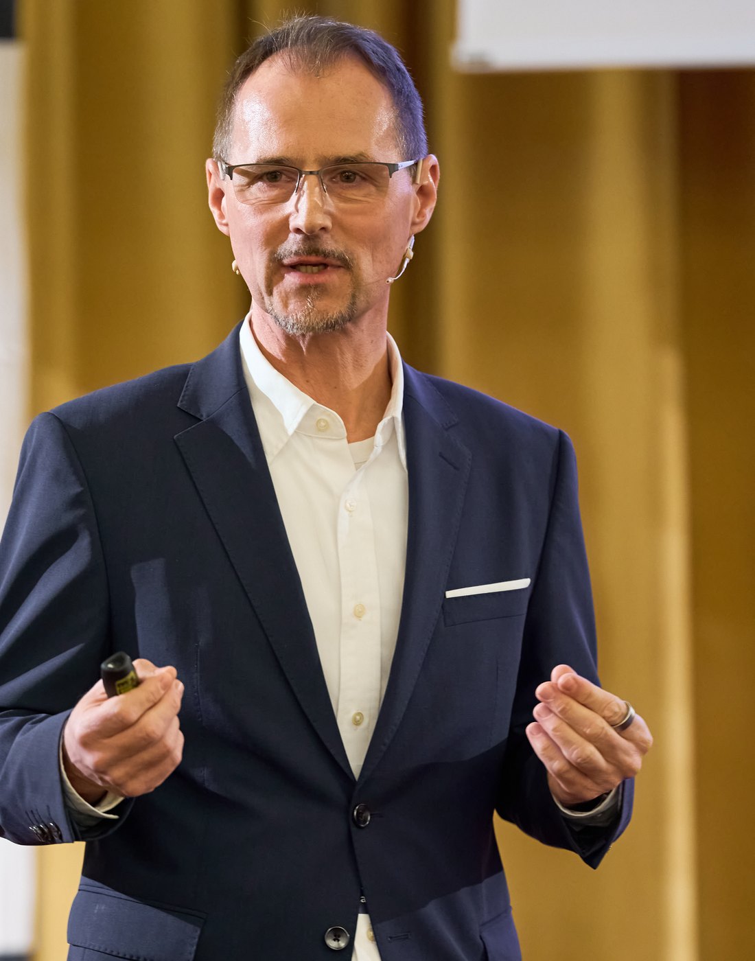 Sascha Scheffler auf der Bühne
